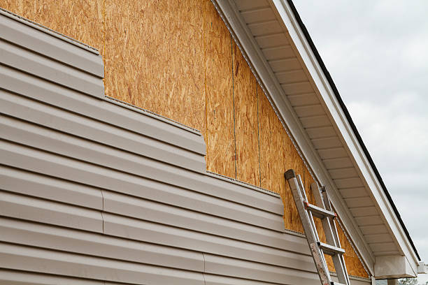 24/7 Emergency Siding Contractor experts in Manchester, VA